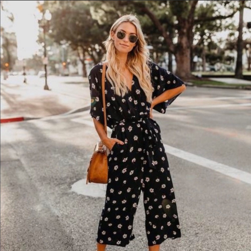 NWT vici share the love jumpsuit/romper size M